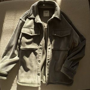 ABERCROMBIE & FITCH Button Down!